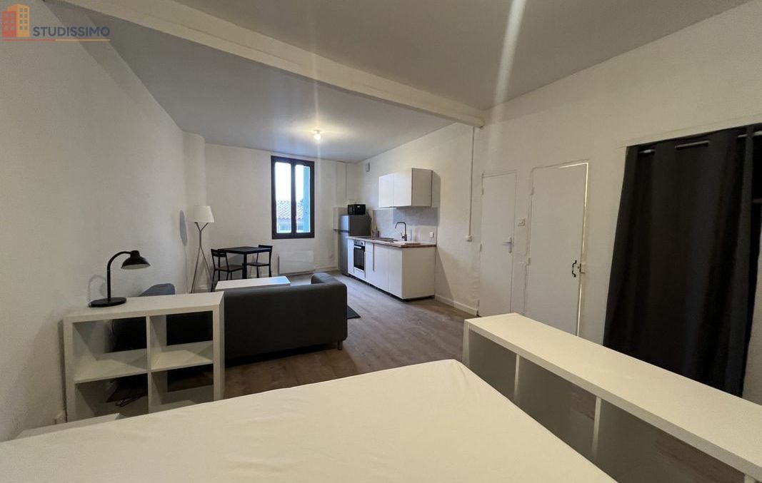 Studio meublé 38m² Montpellier centre - Lumineux, 2e étage - Photo 3
