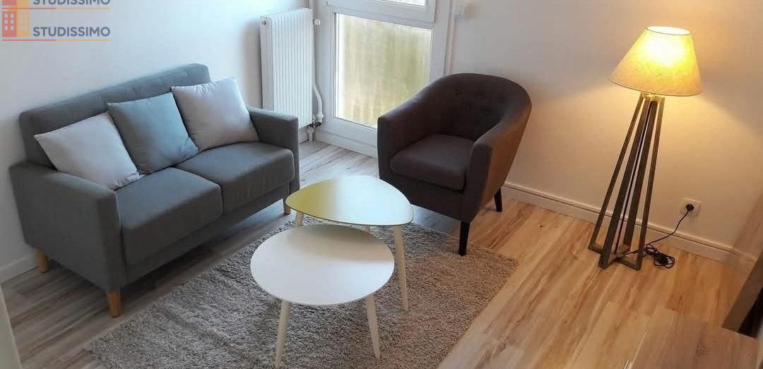 Studio 64m² Rennes 35000 - Meublé, 5e étage - Photo 1