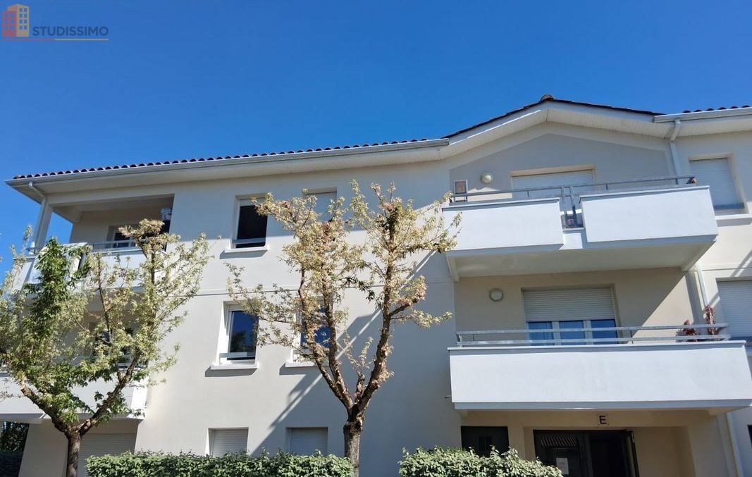 Studio meublé 36m² Libourne - Meublé, DPE D - Photo 10