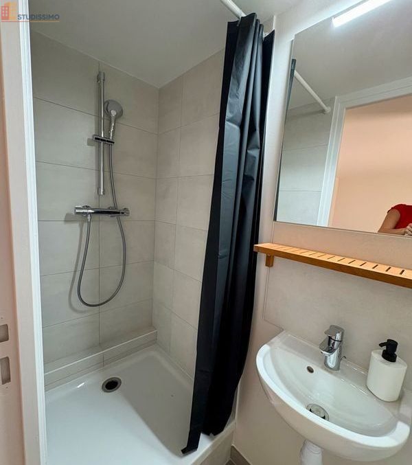 Studio 17m² Rennes 35700 - Meublé, DPE C - Photo 2