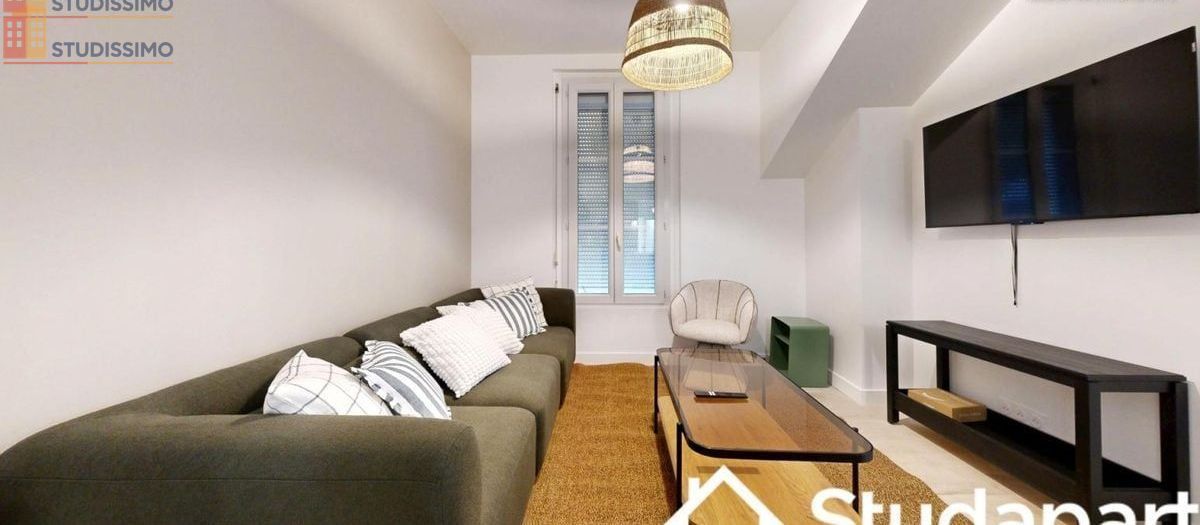 Studio meublé 8m² Rennes centre - Calme, lumineux - Photo 1