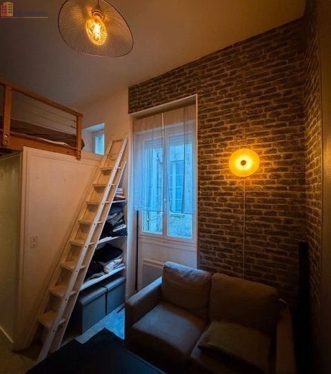 Studio meublé 16m² Bordeaux centre - Calme, 3e étage - Photo 2