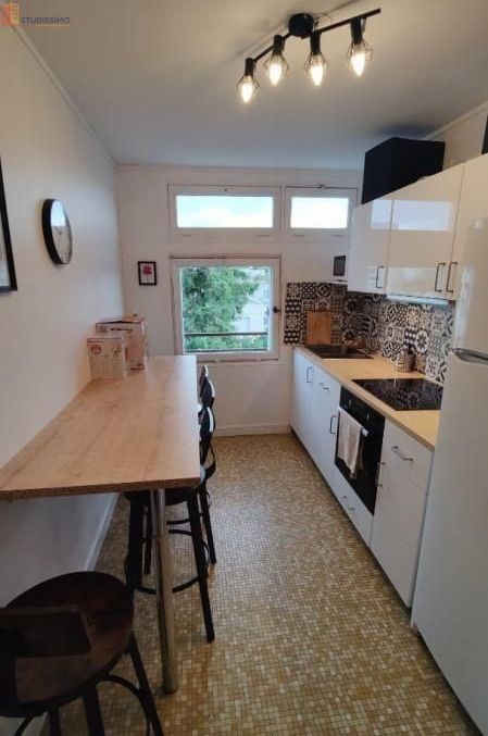 Studio meublé 12m² Rennes 35000 - Meublé, étage élevé - Photo 4