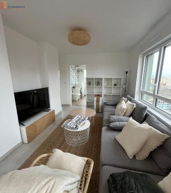 Studio meublé 9m² Bordeaux 33800 - Lumineux, étage élevé - Photo 6