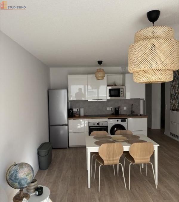 Studio à Cenon