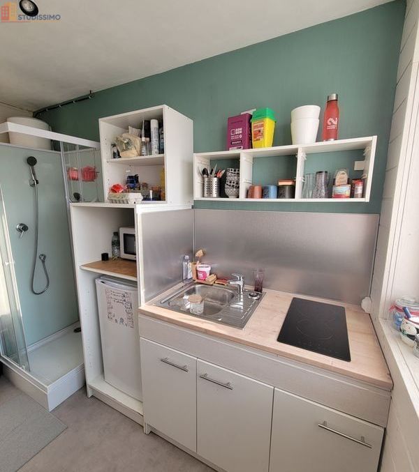 Studio meublé 9m² Rennes centre - Calme, lumineux - Photo 2