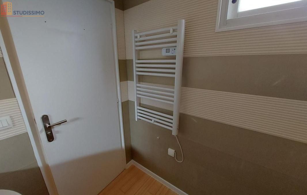 Studio meublé 28m² Mèze - Meublé, 2e étage - Photo 1