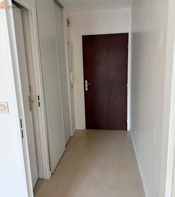 Studio 23m² Rennes Saint-Hélier - Avec parking - Photo 1