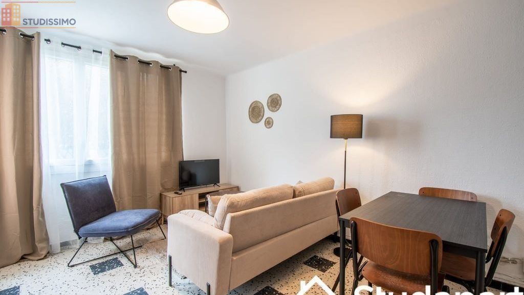 Studio meublé 55m² Montpellier centre - Lumineux, grand espace - Photo 4