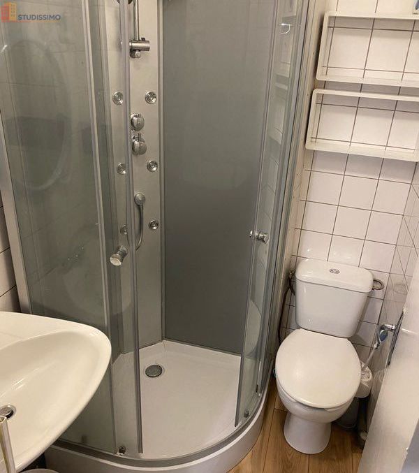 Studio meublé 18m² Fougères 35300 - Indépendant, chez l'habitant - Photo 2