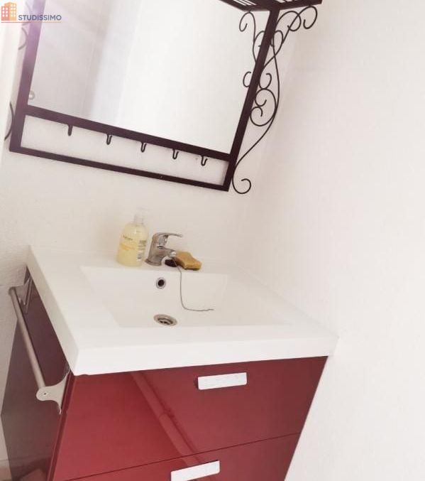 Studio meublé 10m² Bordeaux 33300 - Meublé, 4e étage - Photo 10
