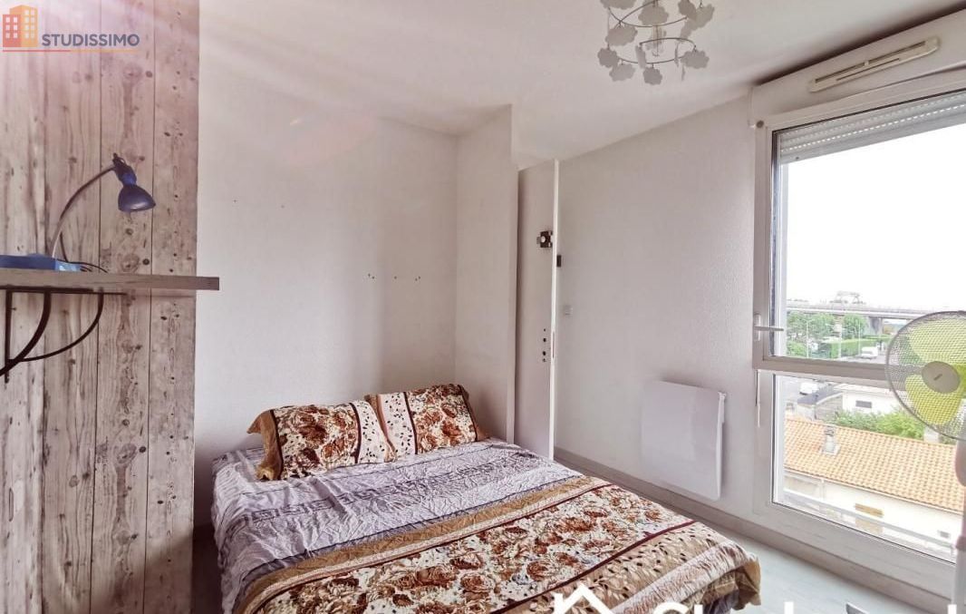 Studio meublé 10m² Bordeaux 33300 - Meublé, 4e étage - Photo 9