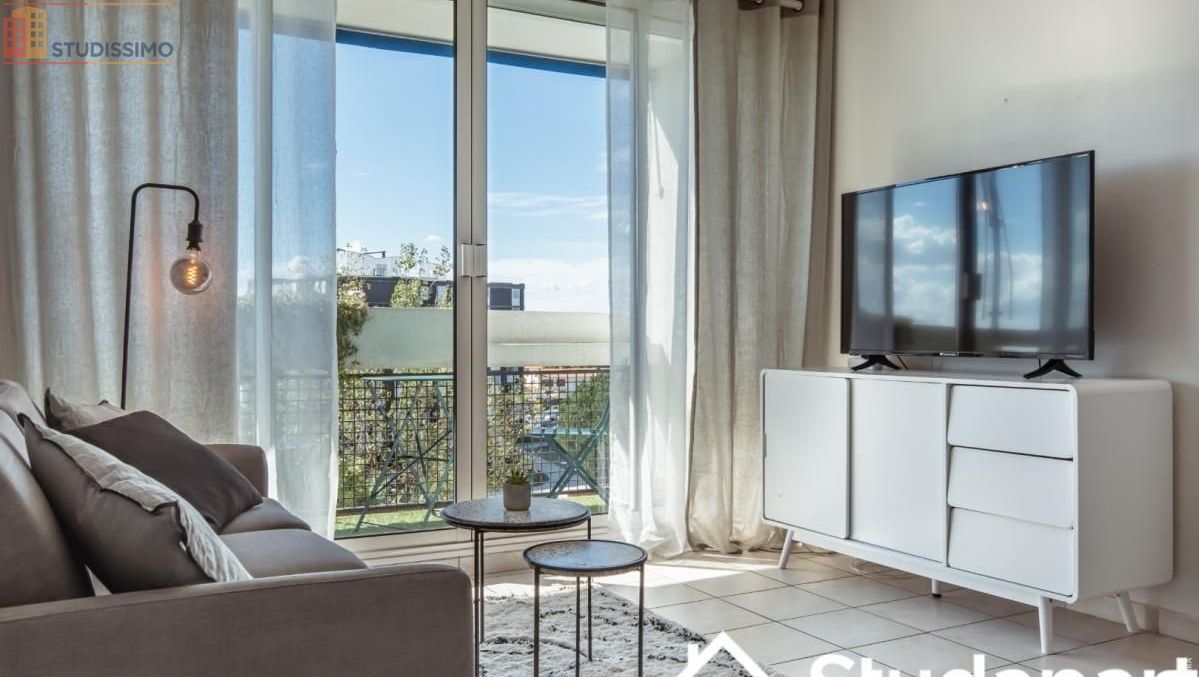 Studio meublé 9m² Mérignac - Calme, 5e étage - Photo 1