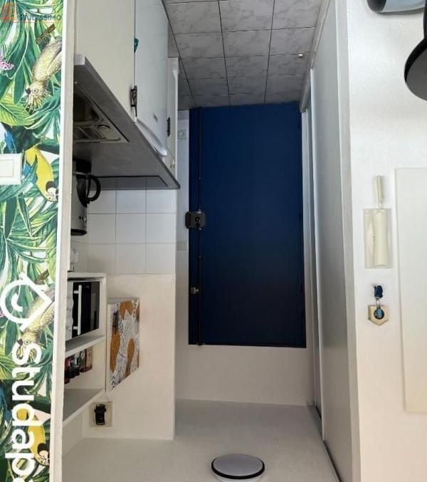 Studio meublé 20m² Montpellier centre - Lumineux, 3e étage - Photo 2