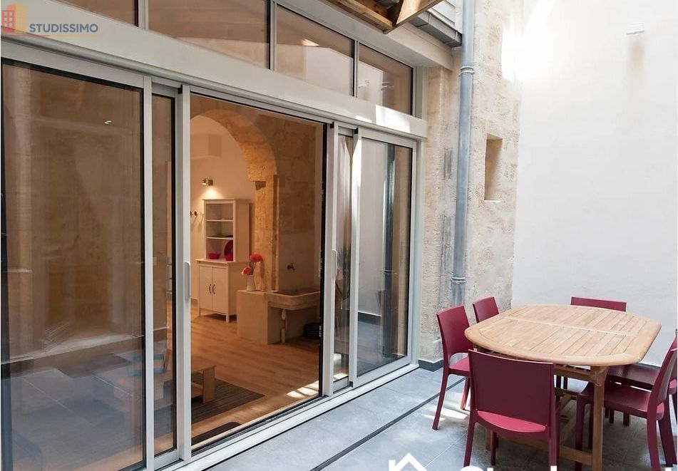 Studio meublé 11m² Bordeaux centre - Calme, parquet - Photo 3