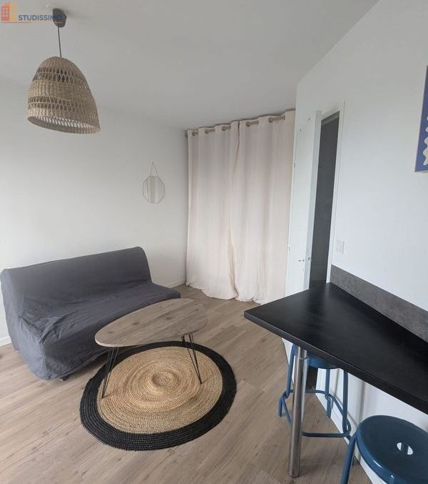 Studio meublé 17m² Rennes centre - Proche mail, lumineux - Photo 2