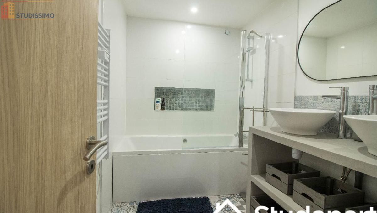 Studio meublé 10m² Bordeaux 33200 - Meublé, DPE B - Photo 1