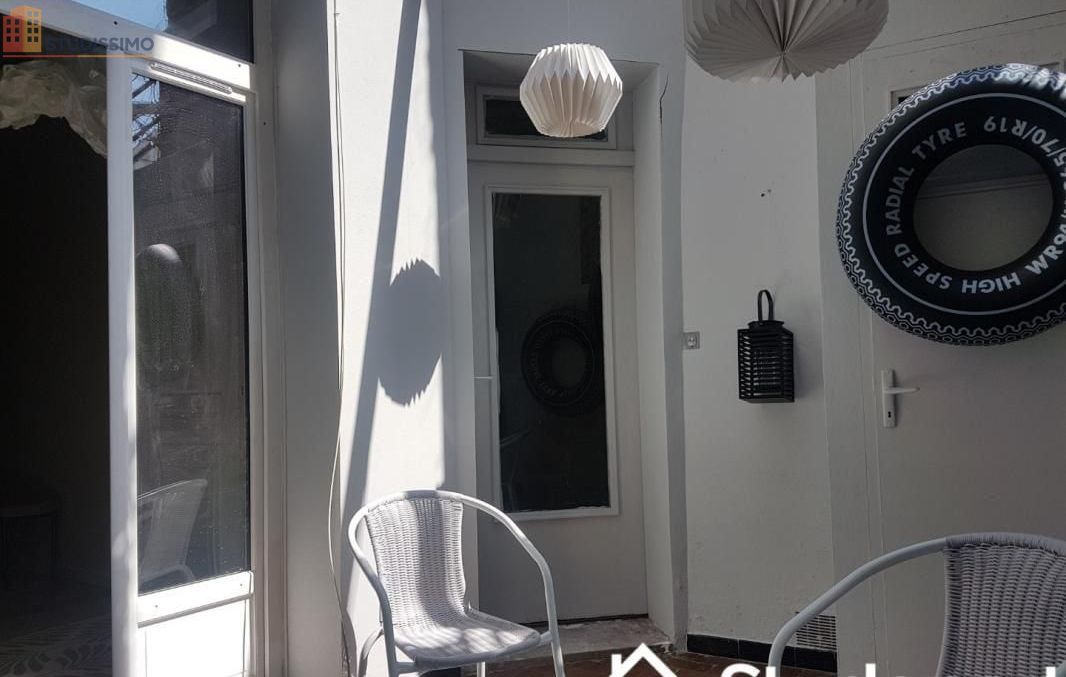Studio meublé 9m² Bordeaux centre - Calme, lumineux - Photo 2