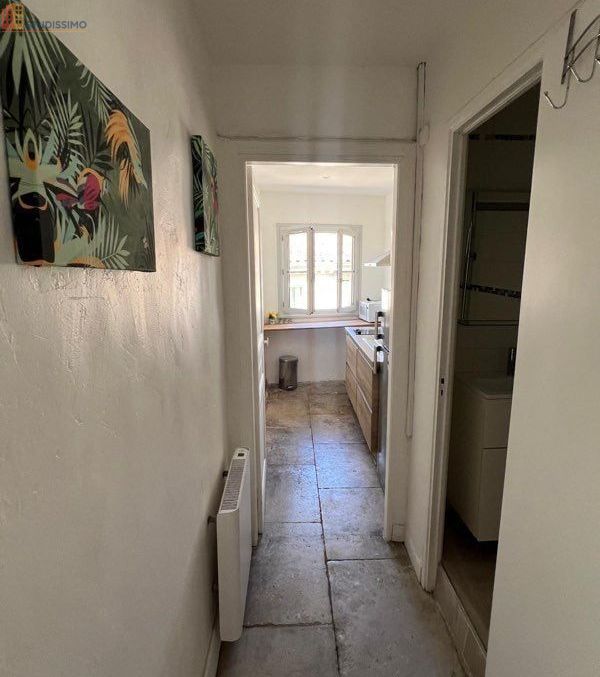 Studio meublé 29m² Montpellier Écusson - Rénové, lumineux - Photo 1