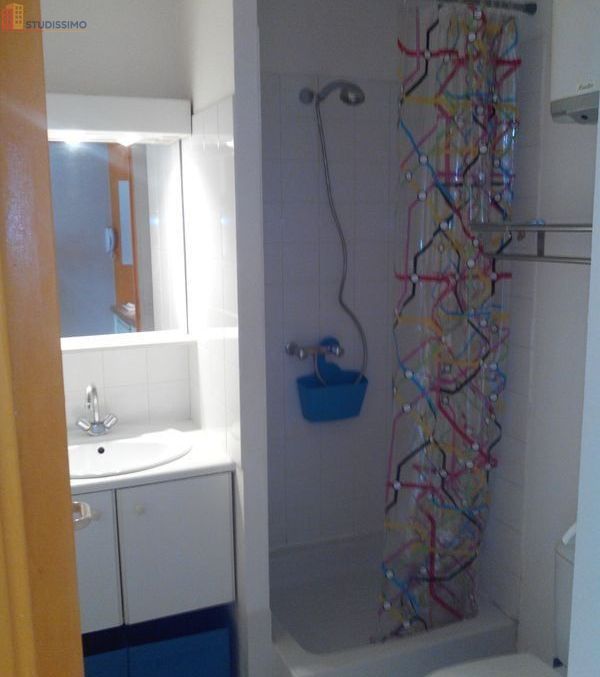 Studio 28m² Talence - Parking, proche Bordeaux Saint-Genès - Photo 4
