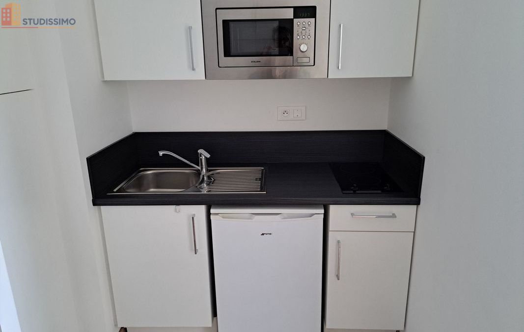 Studio 25m² Rennes centre - Proche commerces, lumineux - Photo 4