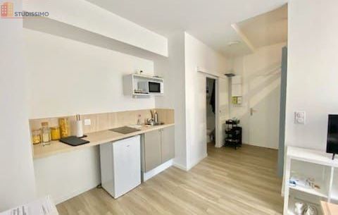 Studio meublé 16m² Rennes centre - Meublé, DPE D - Photo 2
