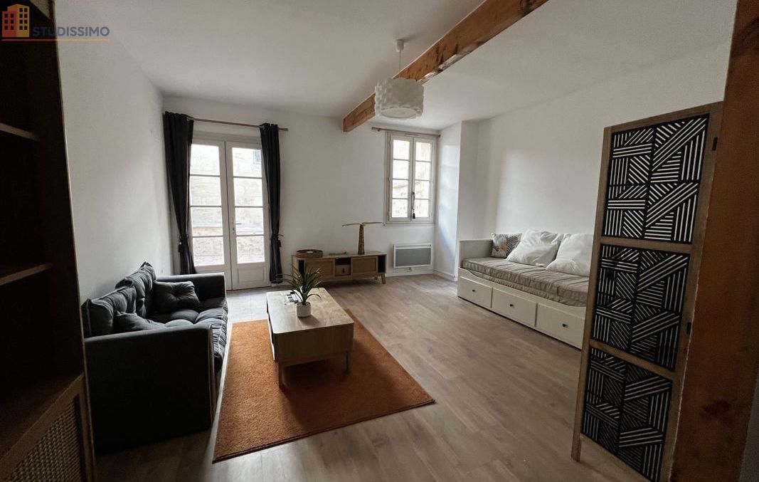 Studio meublé 40m² Bordeaux centre - Lumineux, étage 1/2 - Photo 11