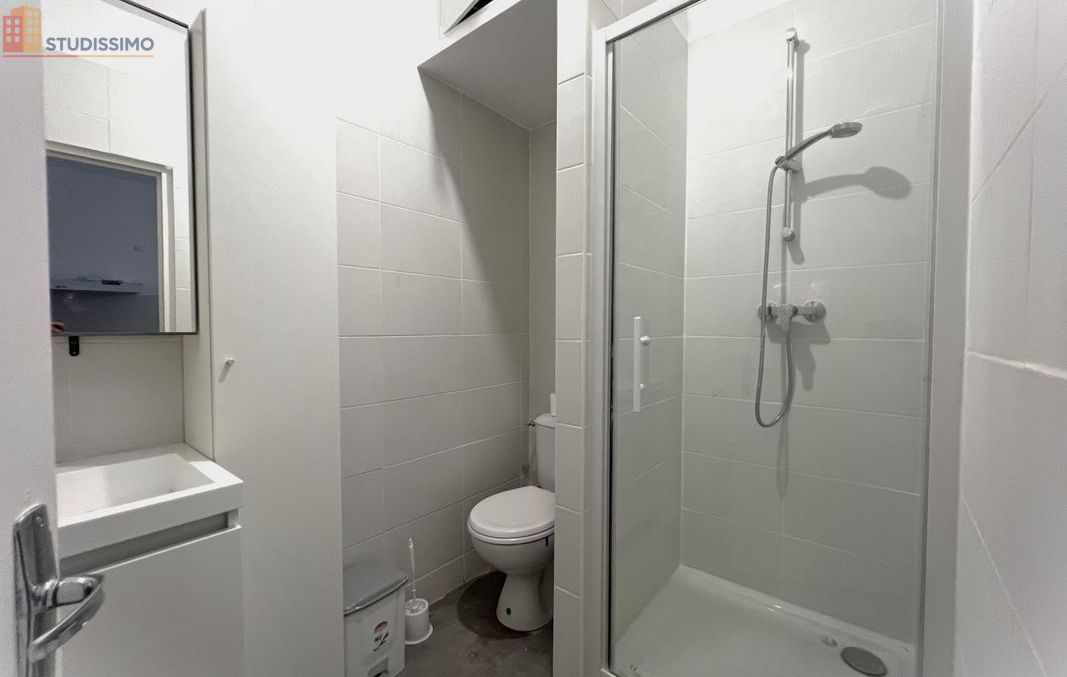 Studio meublé 40m² Bordeaux centre - Lumineux, étage 1/2 - Photo 5