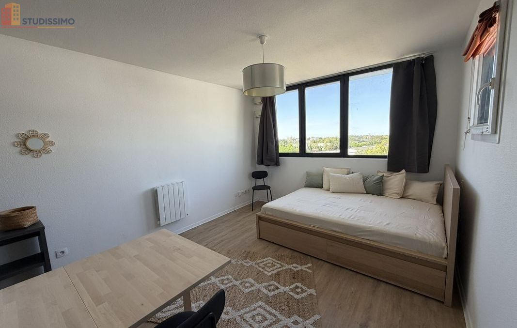 Studio meublé 24m² Talence - Dernier étage, lumineux - Photo 3