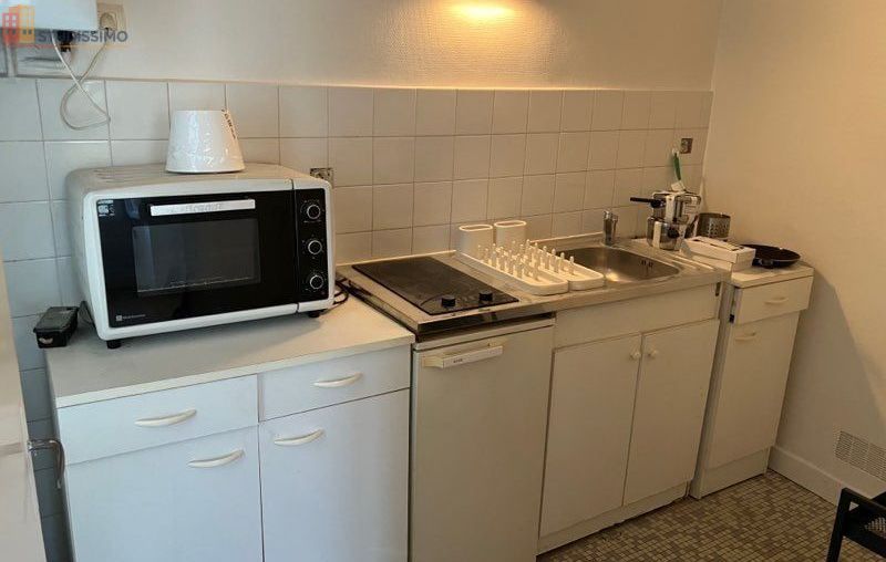 Studio meublé 30m² Bordeaux centre - Grand, proche Pey-Berland - Photo 2