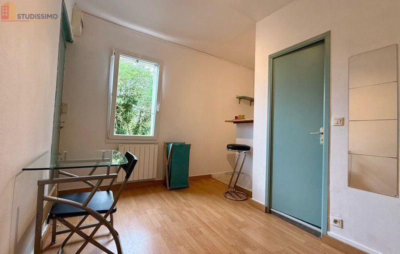Studio meublé 14m² Rennes centre - Proche gare, calme - Photo 5