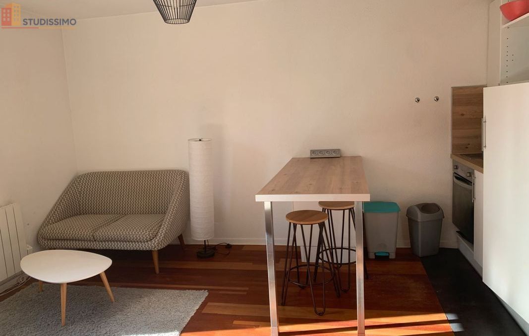 Studio 24m² Bordeaux centre - Meublé, calme et lumineux - Photo 4