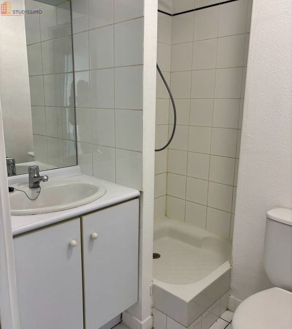 Studio 18m² Talence 33400 - Meublé, 2e étage - Photo 2