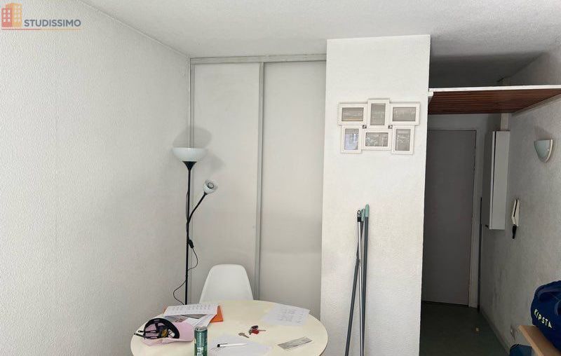 Studio meublé 21m² Talence 33400 - Meublé, 2e étage - Photo 2
