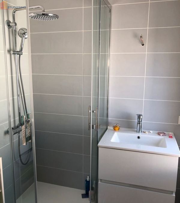 Studio meublé 13m² Bordeaux St-Seurin - Pour étudiante, chez l'habitant - Photo 2