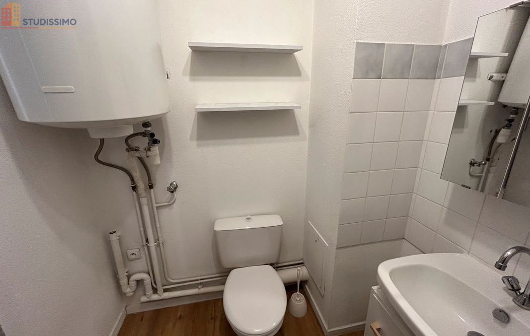 Studio meublé 20m² Talence - Rénové, parking - Photo 16