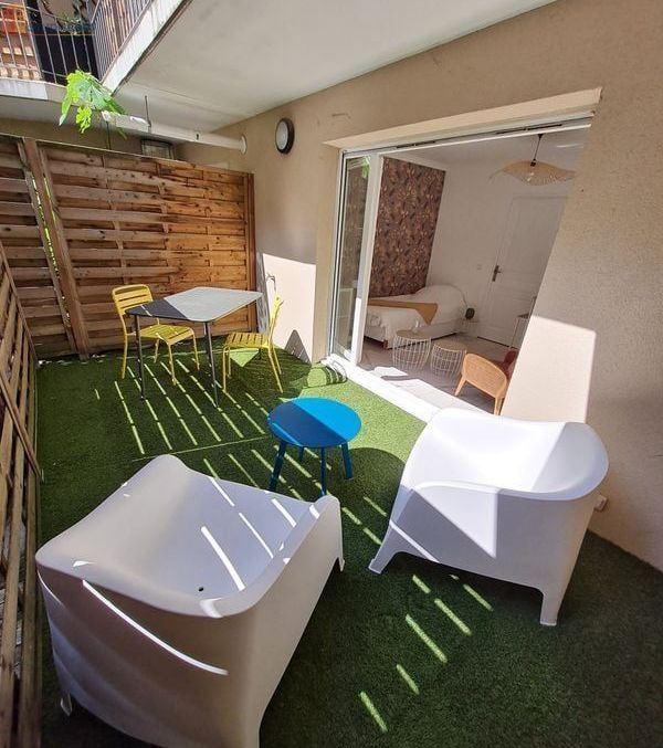 Studio meublé 22m² Bordeaux centre - Terrasse 10m², calme - Photo 2