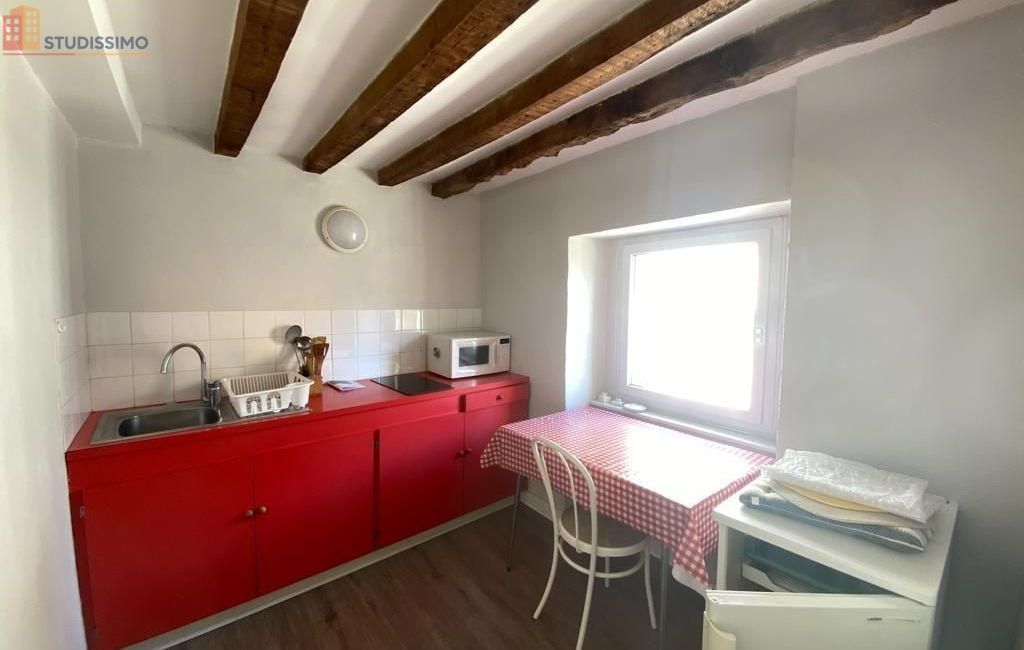Studio meublé 28m² Rennes centre - Meublé, dernier étage - Photo 5