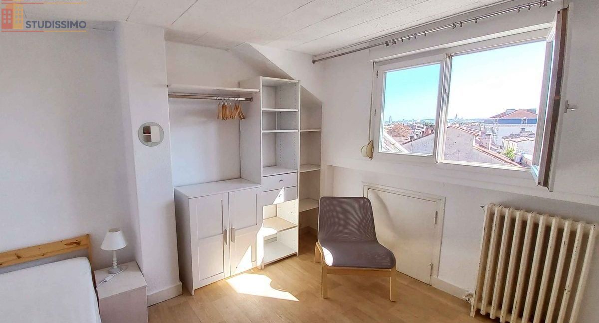 Studio meublé 11m² Bordeaux centre - Résidence étudiante, calme - Photo 4