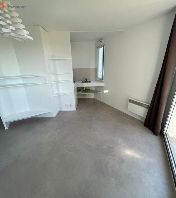Studio meublé 21m² Pessac - Proche faculté, arrêt de tram - Photo 2