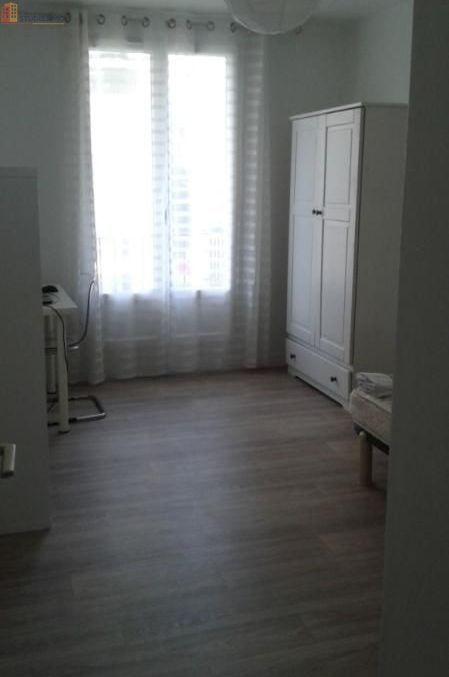 Studio meublé 11m² Rennes centre - Calme, lumineux - Photo 1