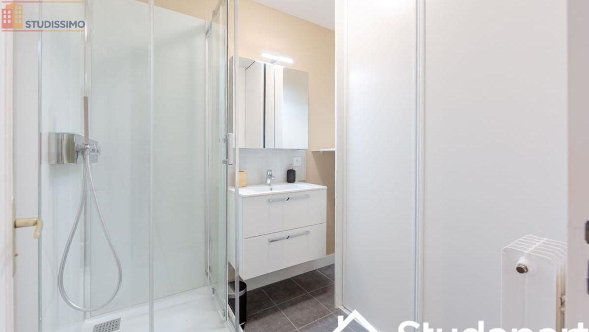 Studio meublé 9m² Rennes 35200 - Meublé, au 2e étage - Photo 1