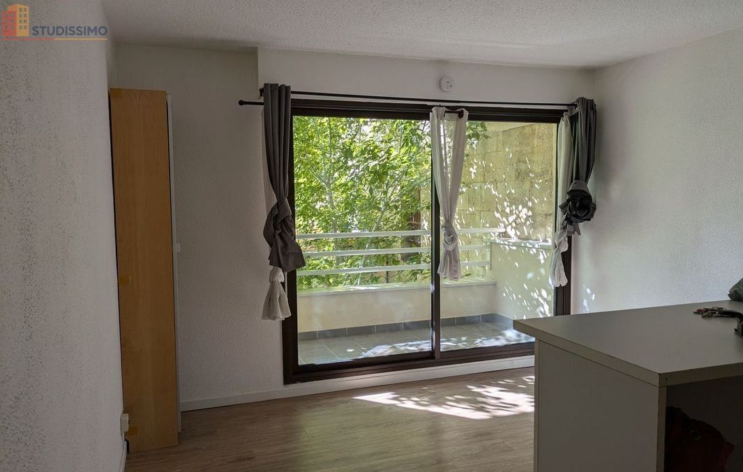 Studio 20m² Bordeaux 33000 - Balcon, lumineux - Photo 2