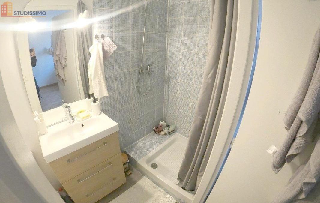 Studio meublé 21m² Bordeaux 33800 - Meublé, 3e étage - Photo 1