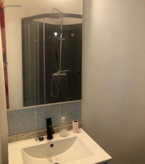 Studio meublé 17m² Bordeaux centre - Calme, meublé - Photo 2