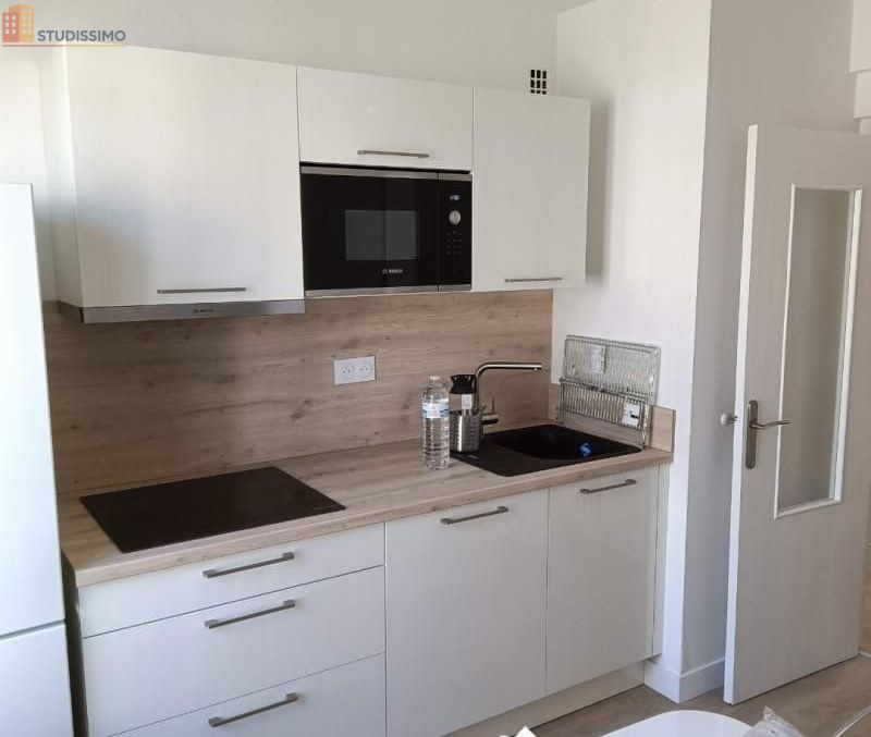 Studio meublé 12m² Rennes centre - Meublé, 2e étage - Photo 8