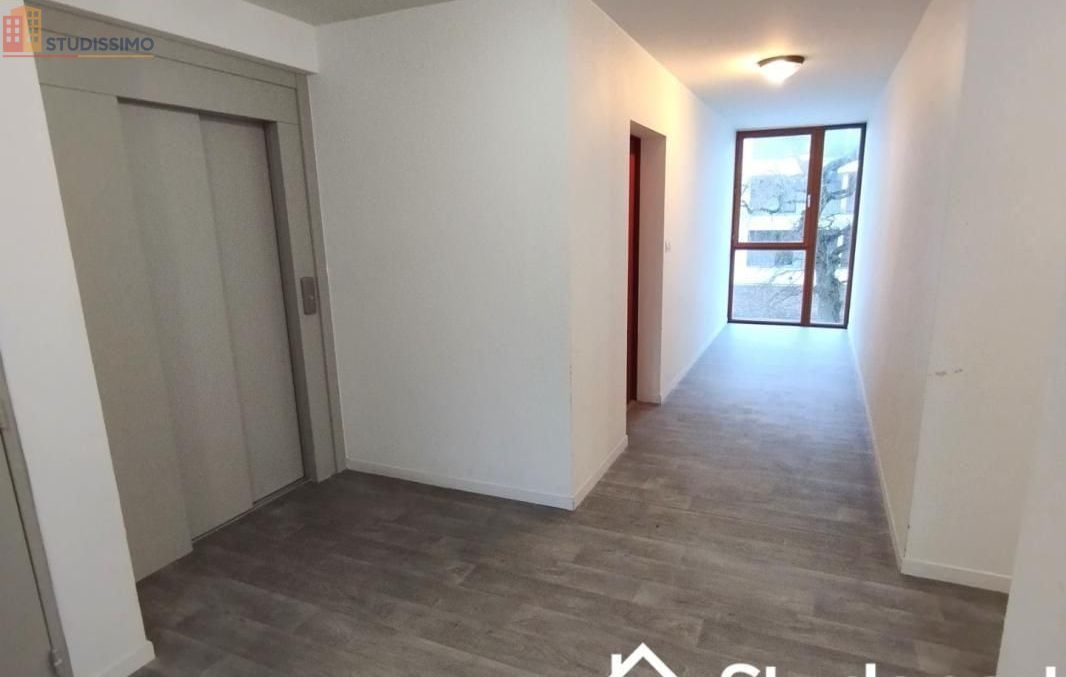 Studio meublé 11m² Saint-Jacques-de-la-Lande - Meublé - Photo 1