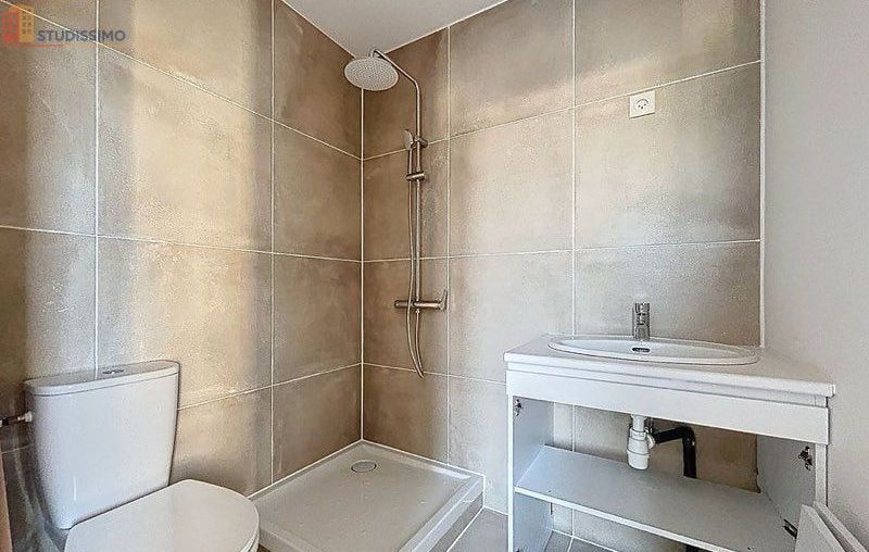 Studio 25m² Branne - Meublé, centre-ville - Photo 3