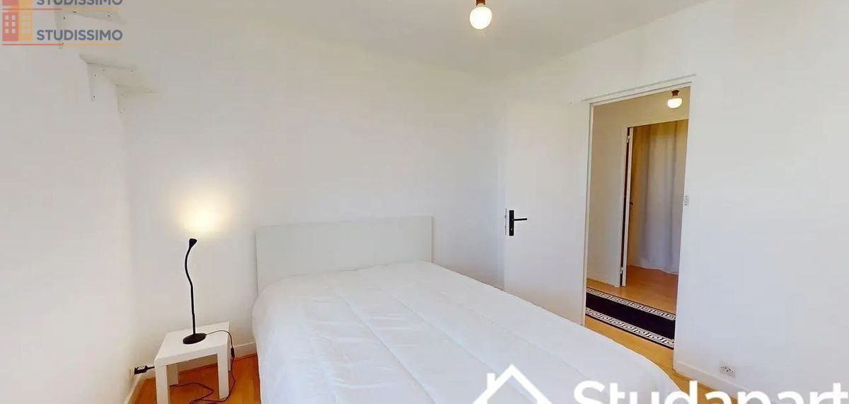 Studio meublé 10m² Rennes - Étage élevé, lumineux - Photo 2
