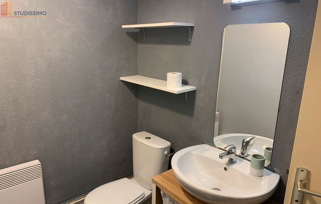 Studio meublé 33m² Bègles - Agréable, parking - Photo 2